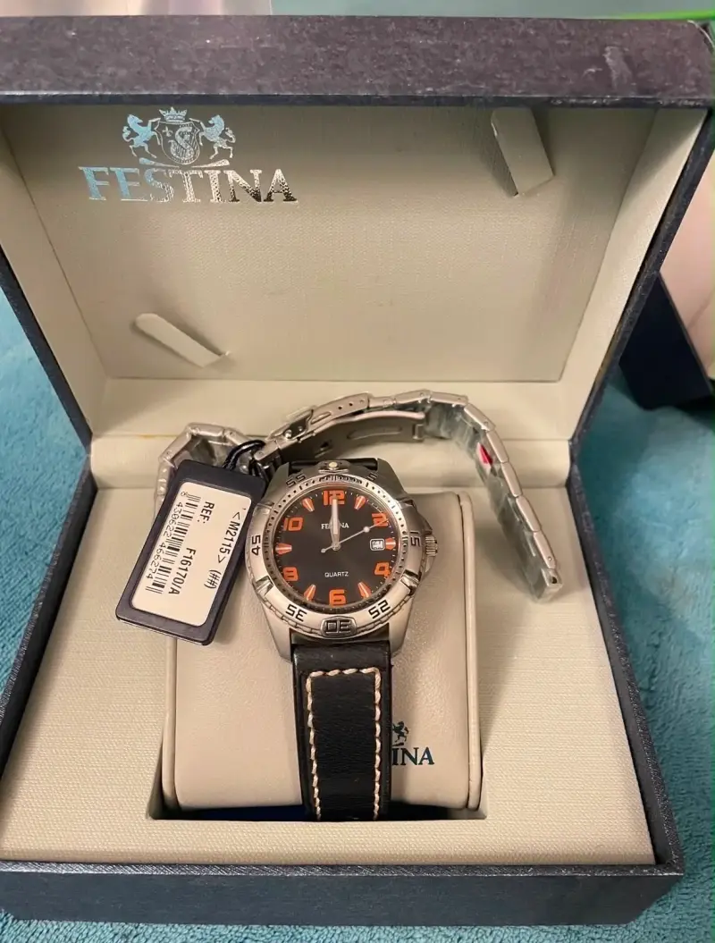 Reloj Festina F16701A Waterproof correa de cuer