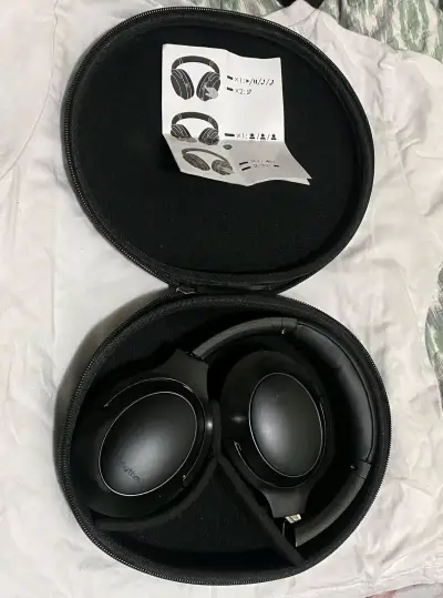 Audífonos Bluetooth Srythm con Estuche - miniatura 2