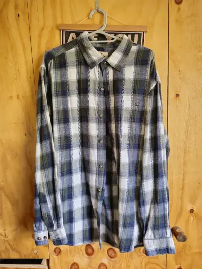 3 camisas talla L x $10.000 - miniatura 3