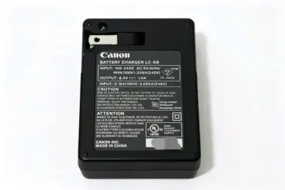 Cargador para batería canon LC-E6 - miniatura 2