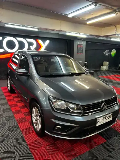 Volkswagen Gol 2020 en excelente estado - miniatura 1