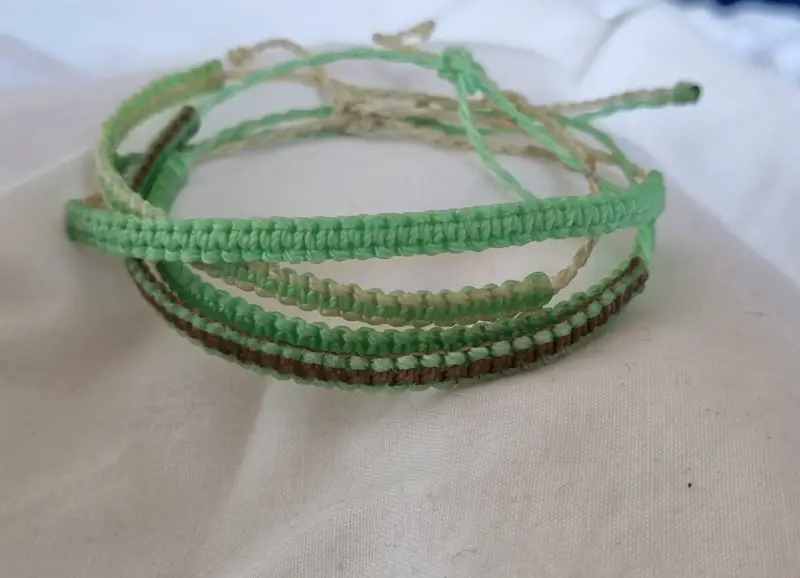 Pulseras de Macramé Hechas a Mano - 4