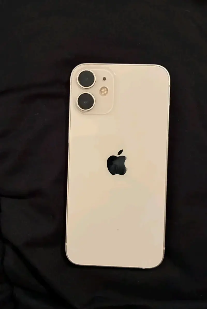 iPhone 12 mini 128Gb, con cable original - 2