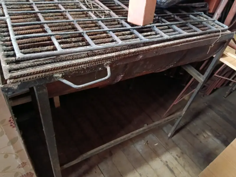 Parrilla de hierro para asados - 2