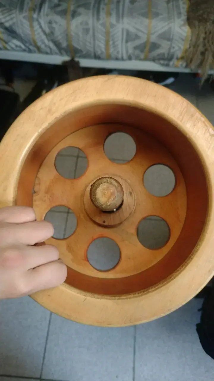 Carrete de madera para elevar volantin - 4