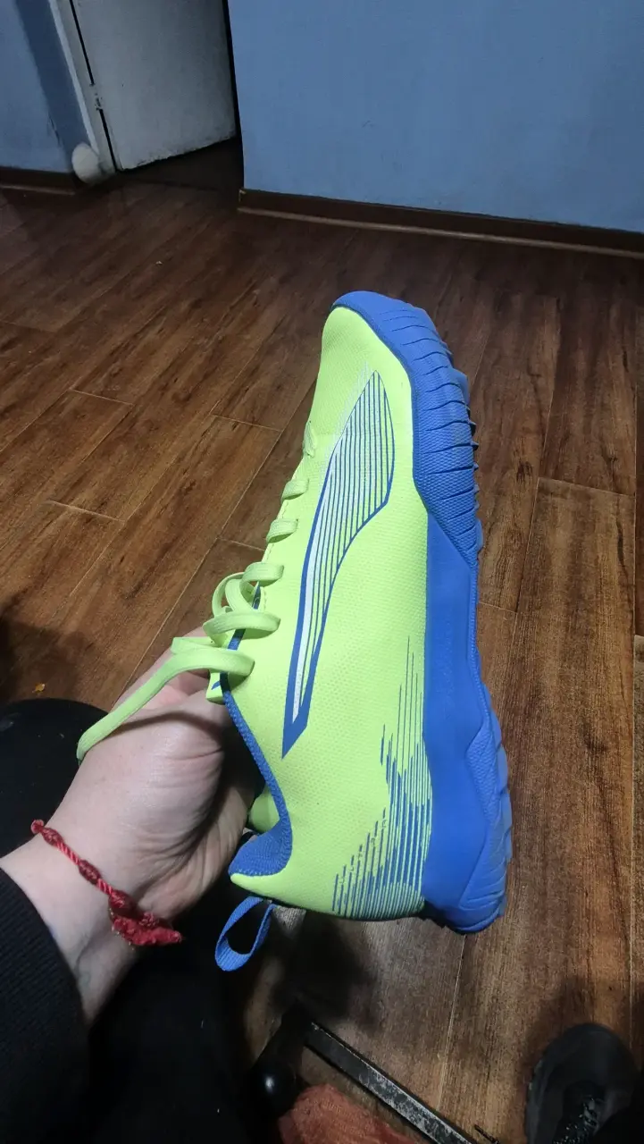 Zapatillas deportivas Puma verde y azul - 2