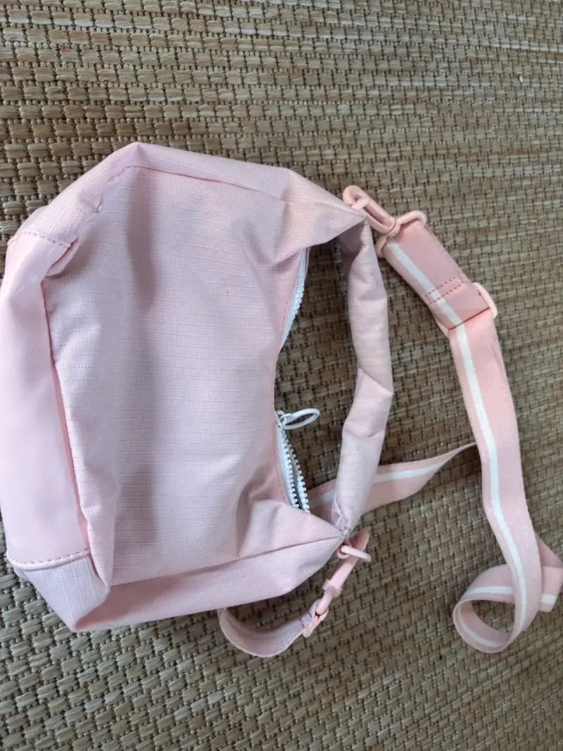 Cartera rosa Puma con correa ajustable - 1