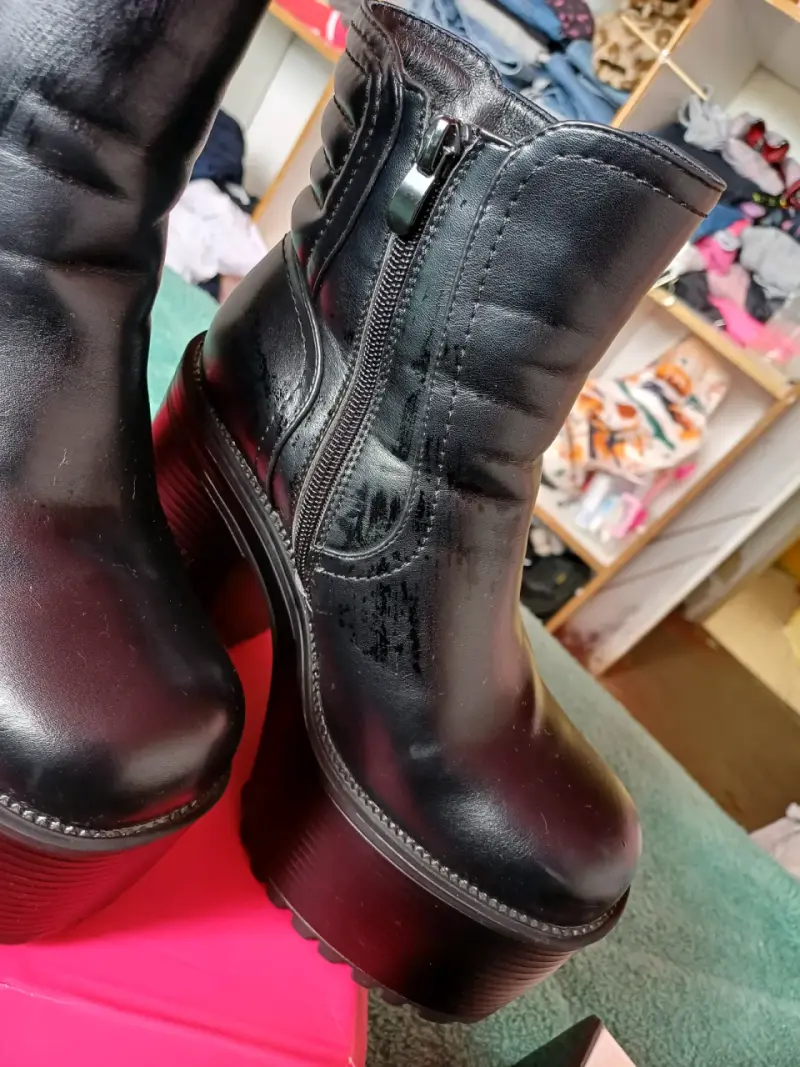 Botines de plataforma negros con cierre lateral - 4
