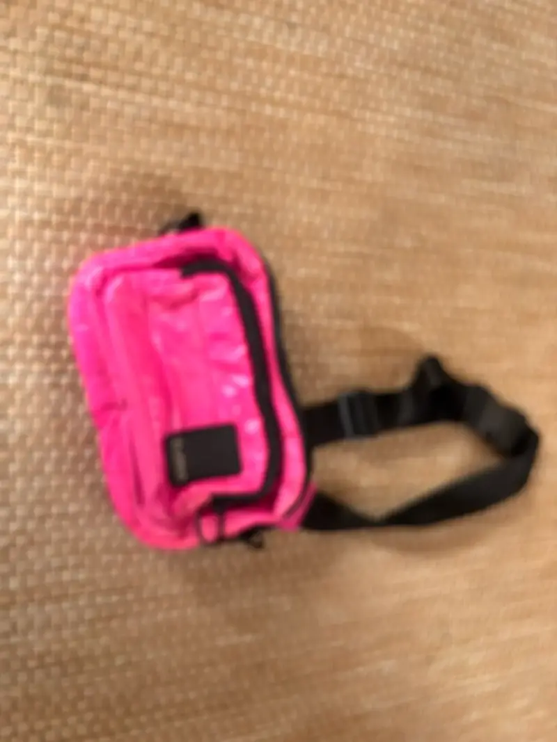 Riñonera rosa fucsia Bubba con correas ajustables - 2