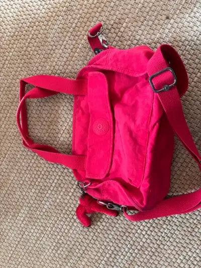 Bolso Kipling rojo con correa ajustable - miniatura 1
