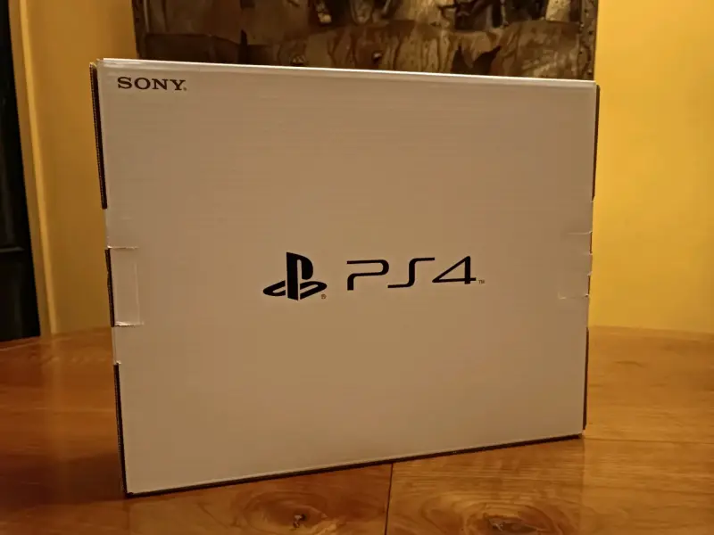 Playstation 4 Slim 1TB - 2
