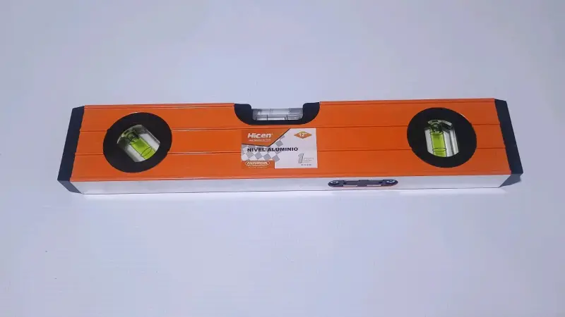 Nivel de aluminio Hicen 12 pulgadas