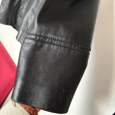 Chaqueta de cuero negro East 5th para mujer - miniatura 5