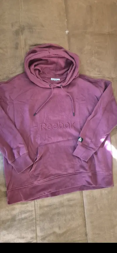 Polerón con capucha Reebok morado para hombre - miniatura 1