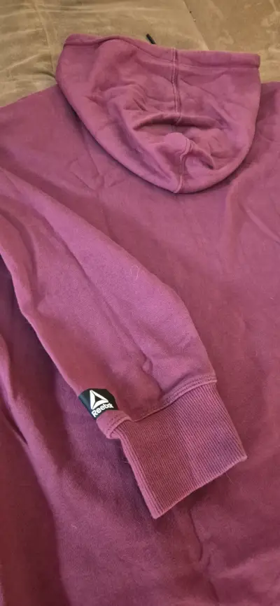 Polerón con capucha Reebok morado para hombre - miniatura 6