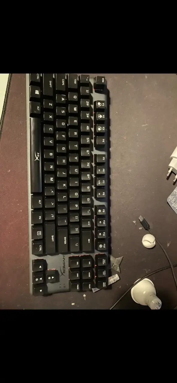 Teclado mecánico HyperX para gaming