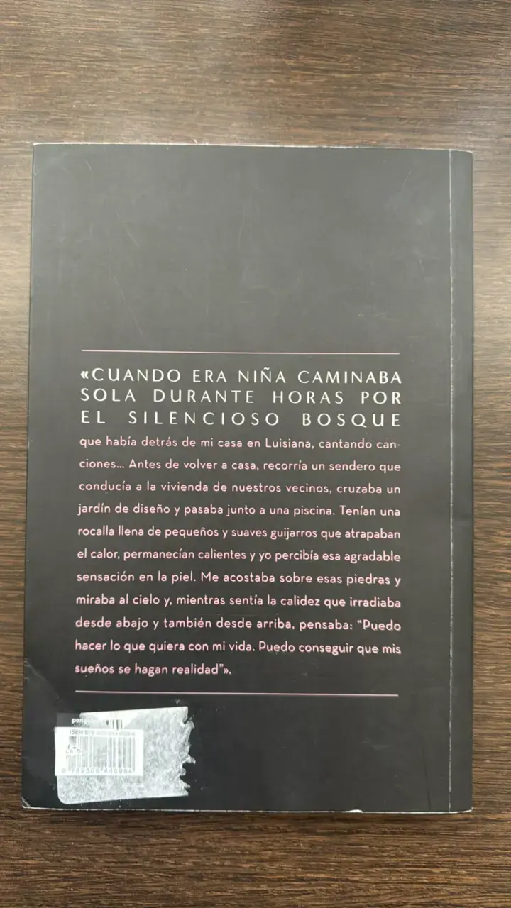 Libro 'La Mujer Que Soy' de Britney Spears - 2