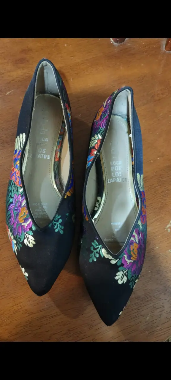 Zapatos bordados de mujer Chalada talla 35 - 1