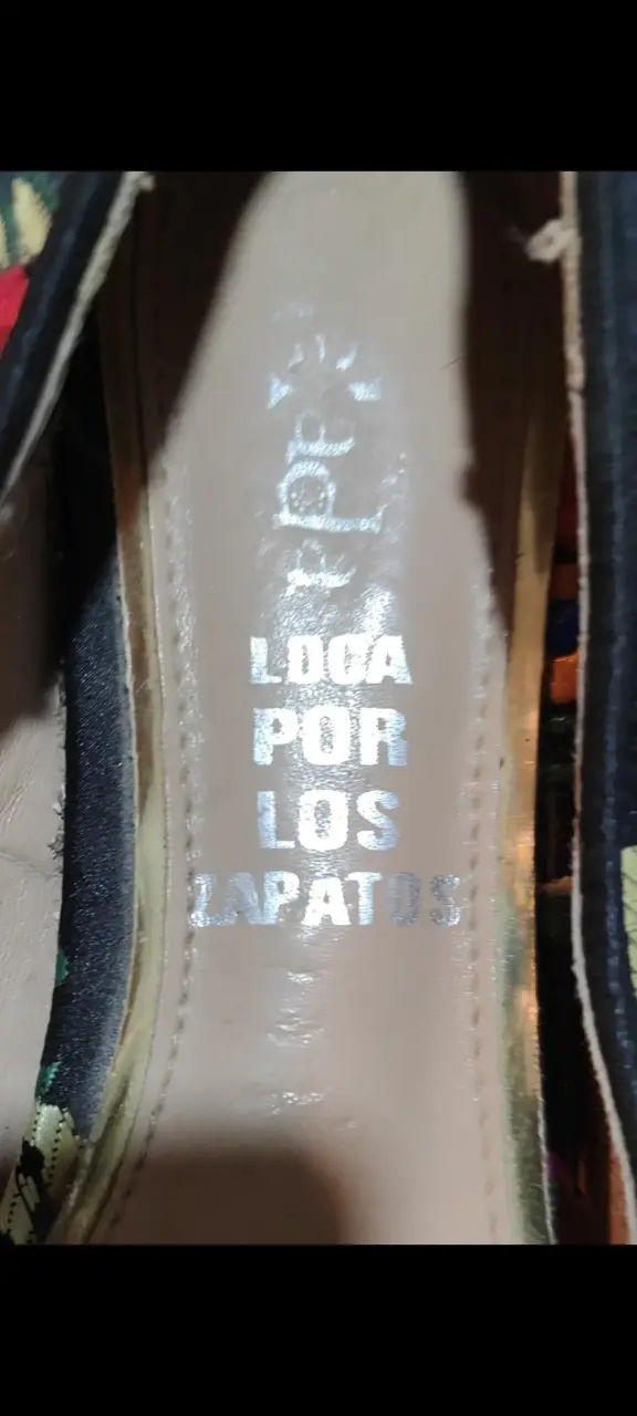 Zapatos bordados de mujer Chalada talla 35 - 2