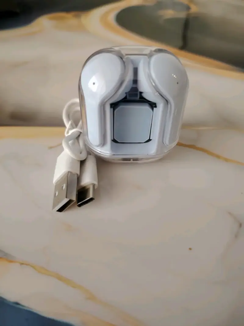 Auriculares inalámbricos con estuche de carga USB - 2