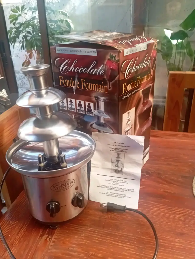Fuente de Chocolate Nostalgia Electrics de Acero Inoxidable