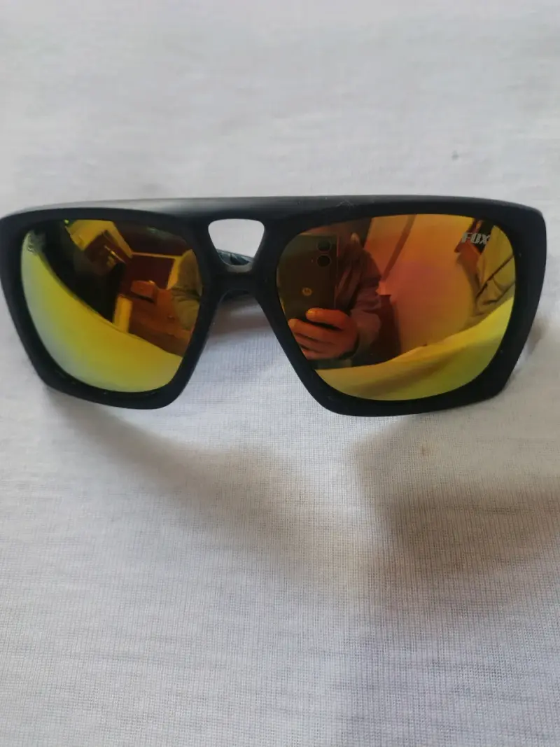 Gafas de Sol The Bernice con Diseño Azul - 4