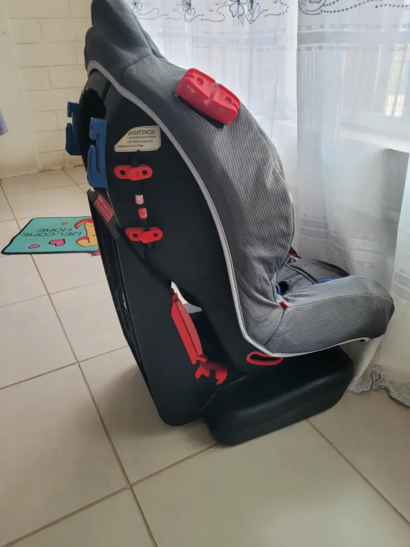 Silla de auto Bebesit GTI gris y azul - 3