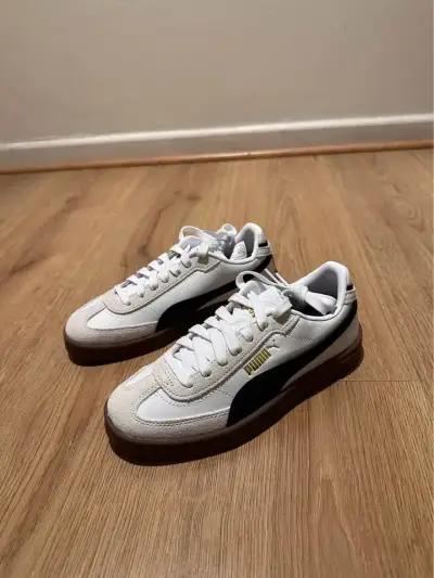 Zapatillas Puma Club C  mujer - SIN USO - miniatura 1