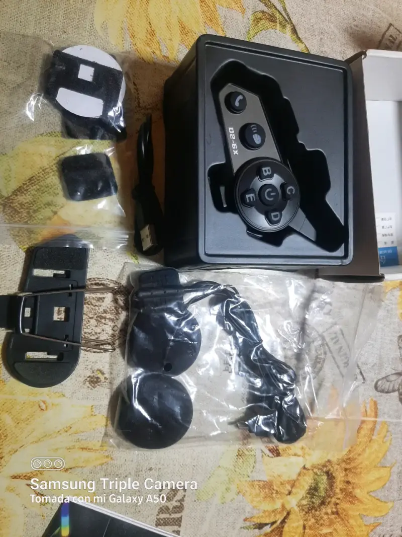 Intercomunicador Bluetooth D2-6X para Casco de Moto - 3