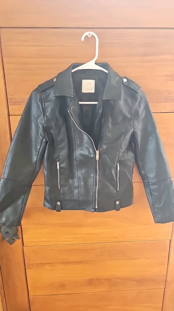 Chaqueta de cuero sintético negra FSP - 4