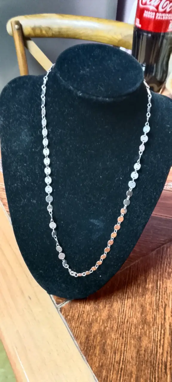 Collar de plata con diseño elegante - 5