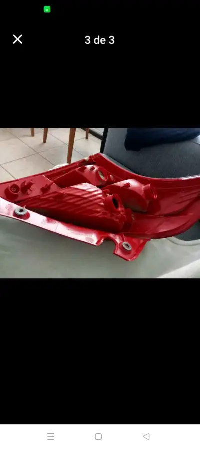 Foco trasero rojo para automóvil Suzuki swift - miniatura 1