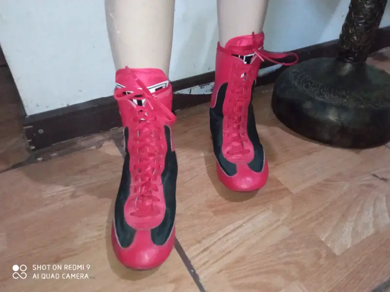 Botines de Boxeo Rojos y Negros Title - 2