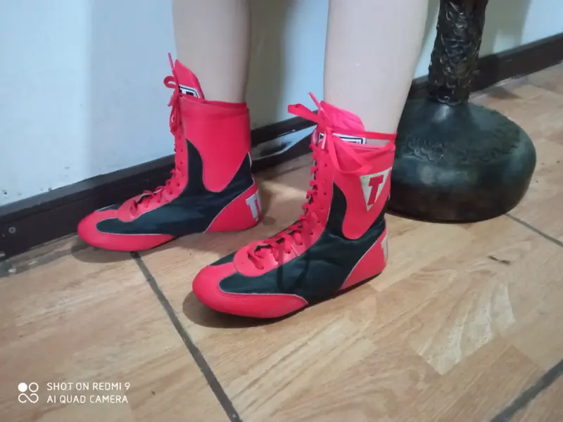Botines de Boxeo Rojos y Negros Title - 3