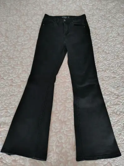 Pantalones acampanados negros Kendall para mujer - miniatura 1