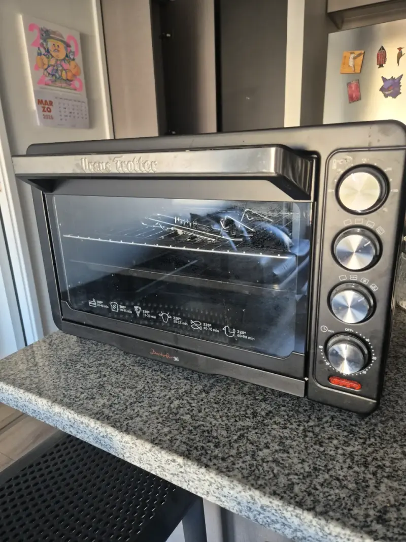 Horno eléctrico Ursus Trotter con temporizador - 1