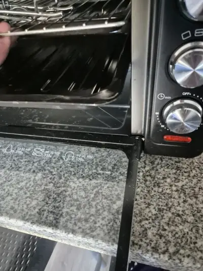 Horno eléctrico Ursus Trotter con temporizador - miniatura 3