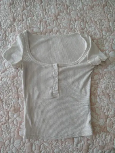 Polera de mujer escote cuadrado en dos colores - miniatura 2