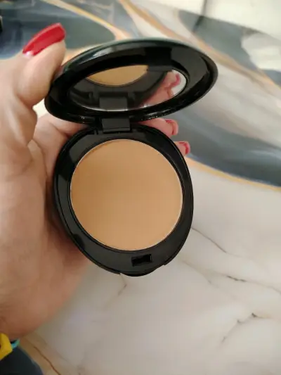 Polvo compacto Dolce Bella N°4 con espejo - miniatura 3