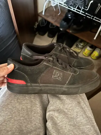 Zapatillas DC negras - miniatura 1