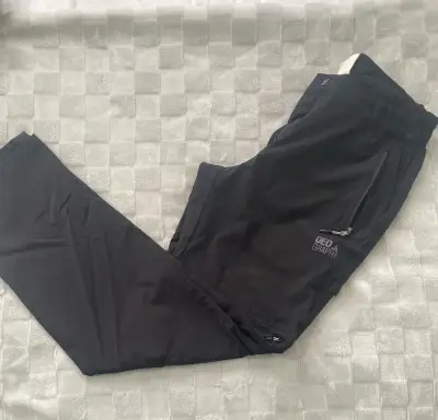 Pantalones negros para mujer GeoGraphy talla 36 - miniatura 1