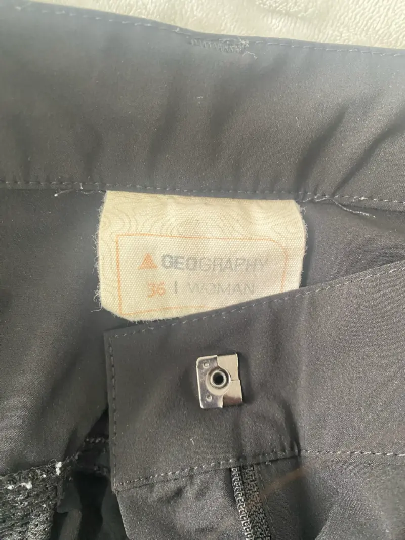 Pantalones negros para mujer GeoGraphy talla 36 - 2