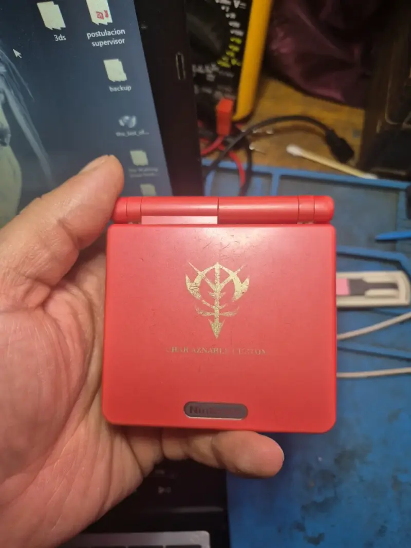 Nintendo Game Boy Advance SP Edición Char Aznable - 1