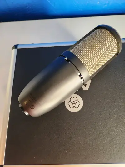 Micrófono de condensador AKG P420 - miniatura 4