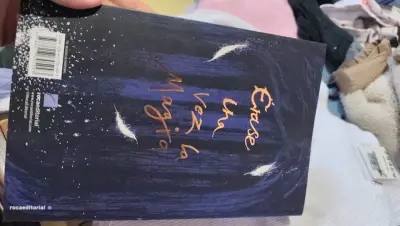 Libro 'El Tiempo de los Magos' de Cressida Cowell - miniatura 2