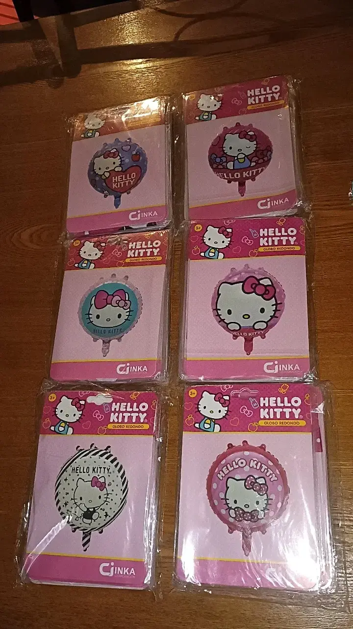 Globos de fiesta Hello Kitty variados - 2