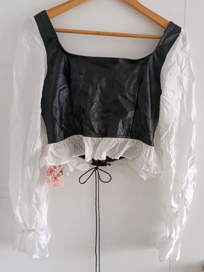 Blusa estilo corset blanco y negro - 2