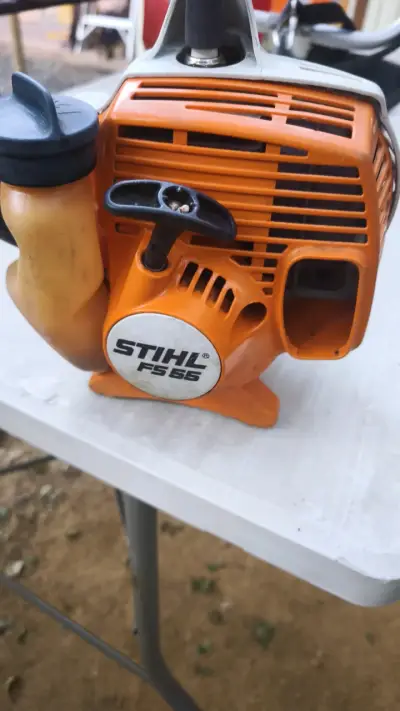Desbrozadora Stihl FS55 en buen estado - miniatura 2