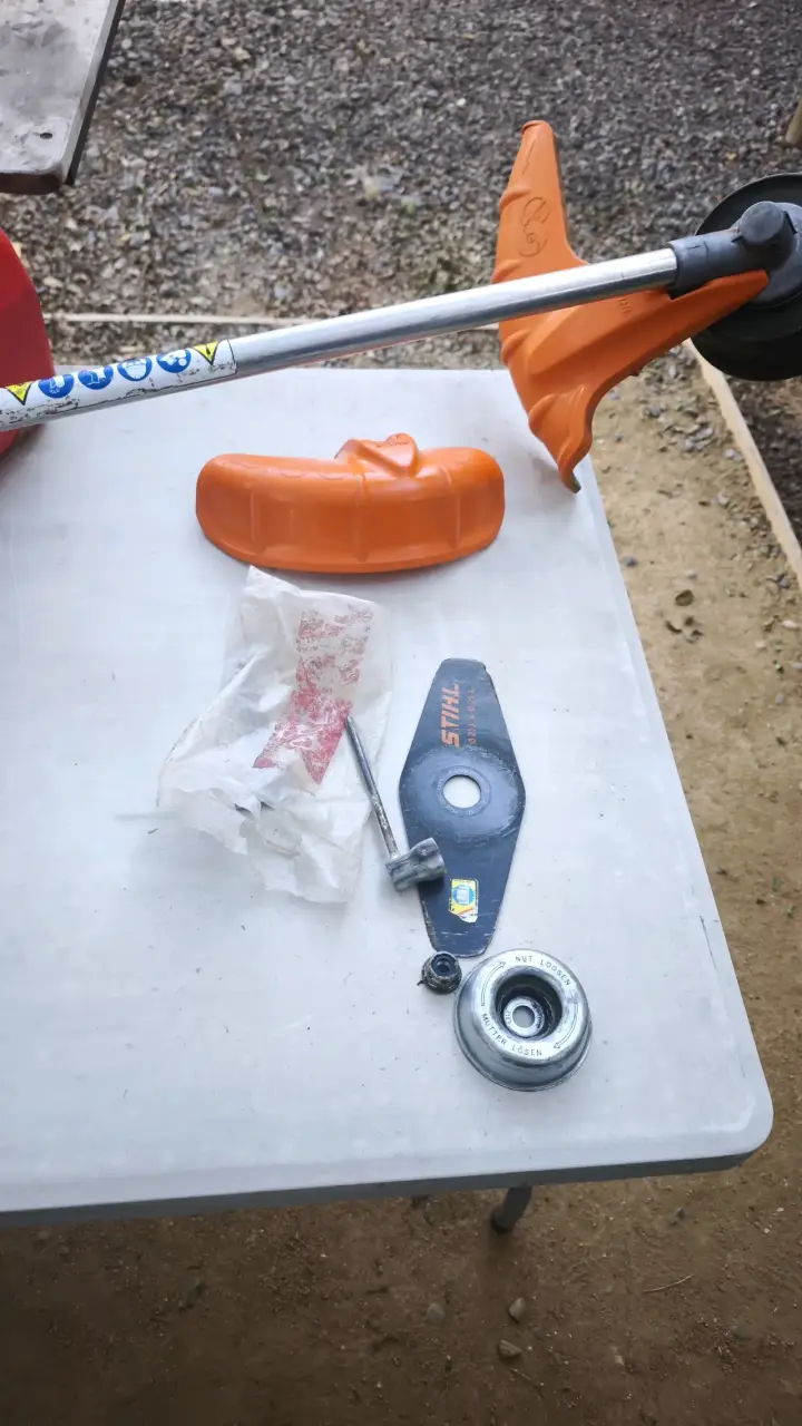 Desbrozadora Stihl FS55 en buen estado - 3