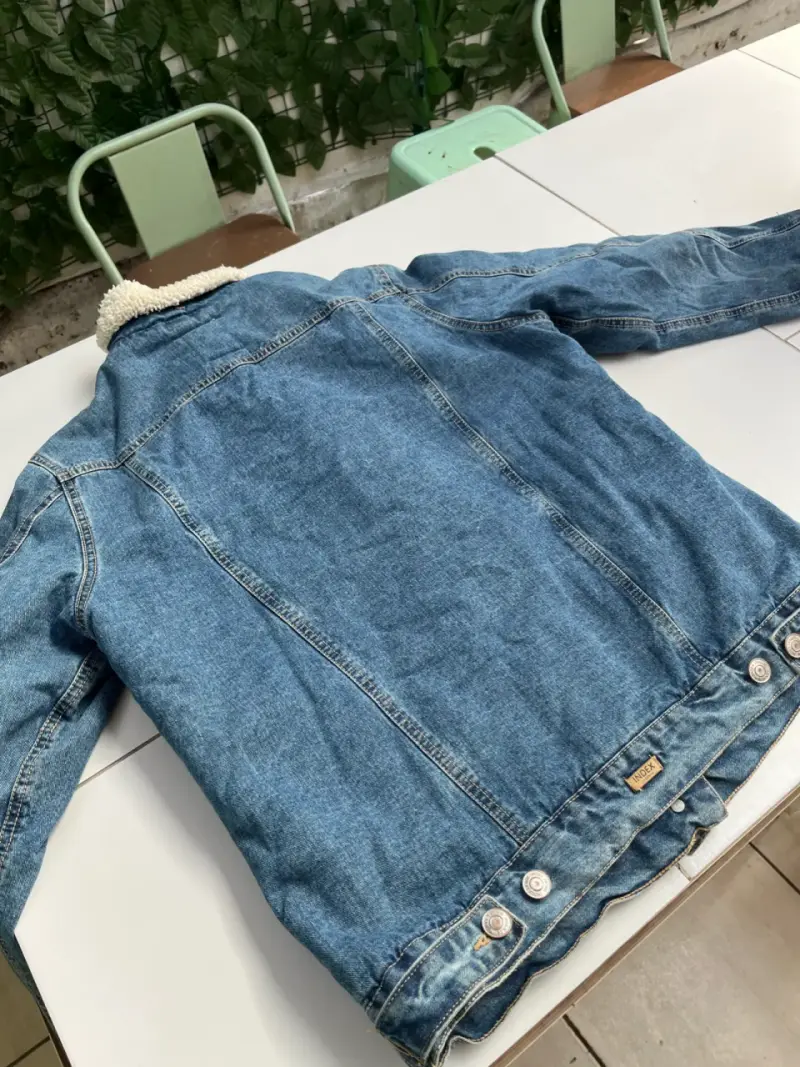 Chaqueta de mezclilla con chiporro - 2